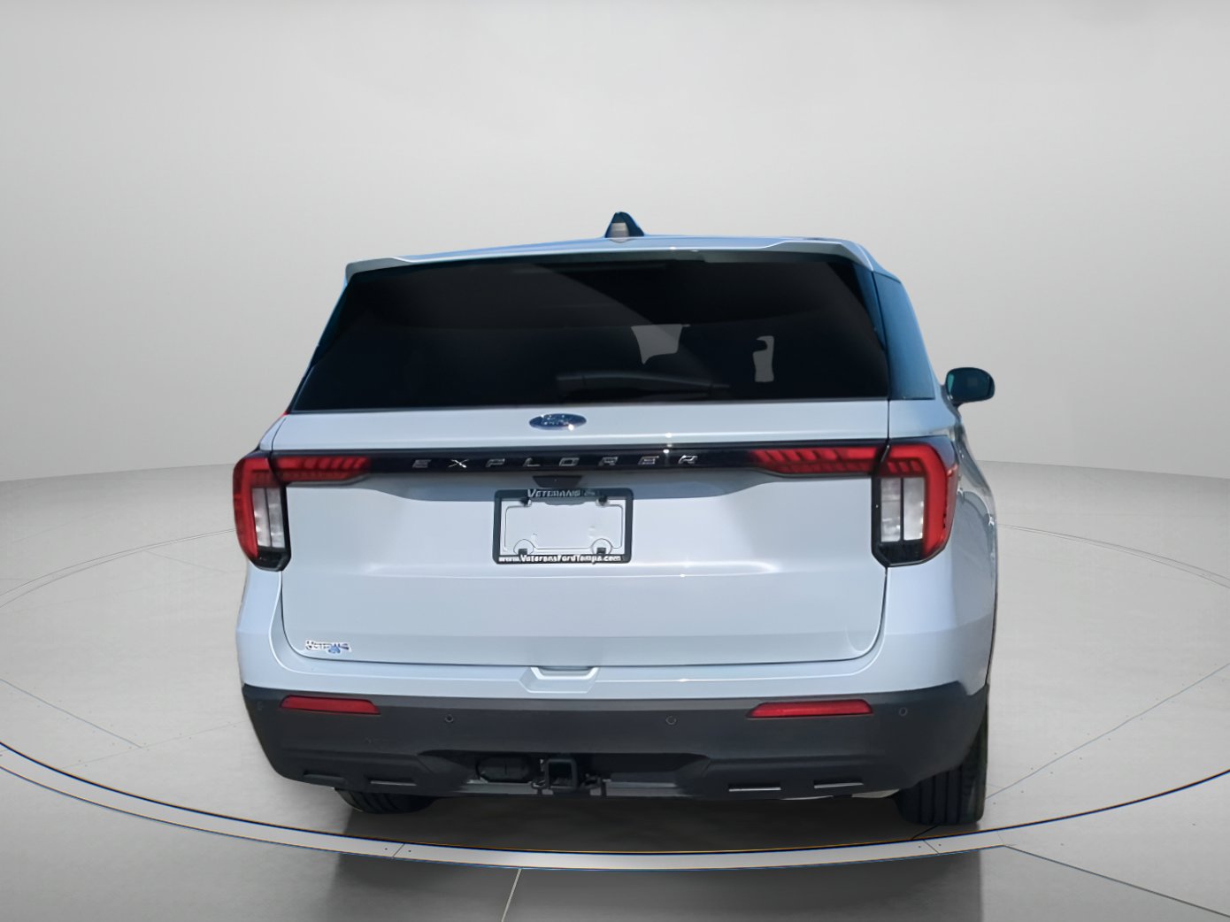 New 2026 Ford Explorer Active RWD image 28