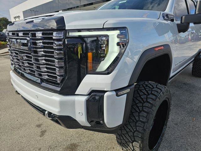 New 2026 GMC Sierra 2500 Denali Ultimate image 11