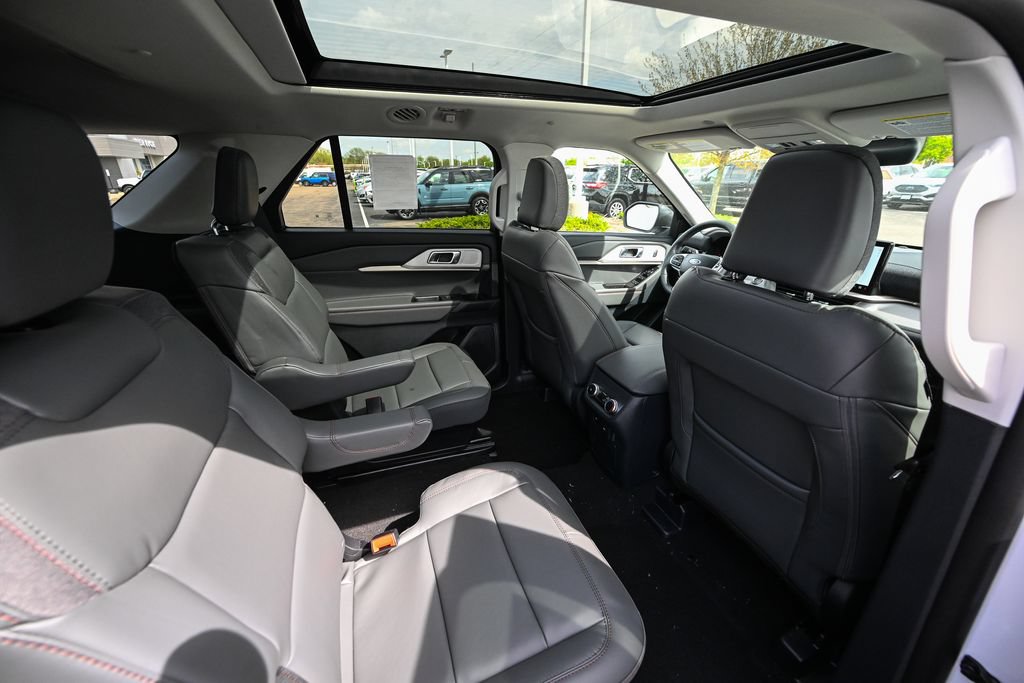 New 2026 Ford Explorer Active w/ Active Comfort Package AWD/4WD image 25