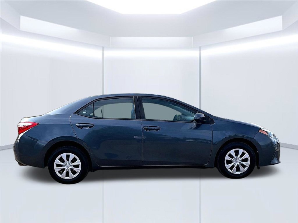 Used 2016 Toyota Corolla L FWD image 37