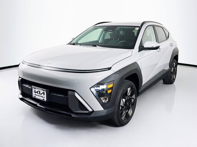 Used 2024 Hyundai Kona SEL AWD/4WD image 1