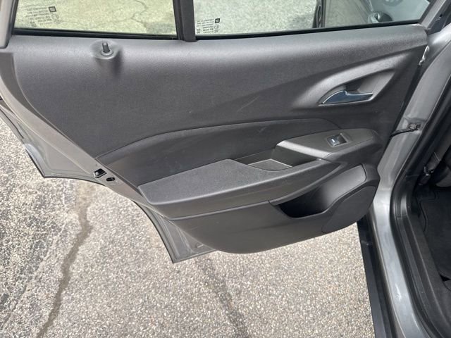 Used 2024 Chevrolet Trax ACTIV w/ Sunroof Package FWD image 45