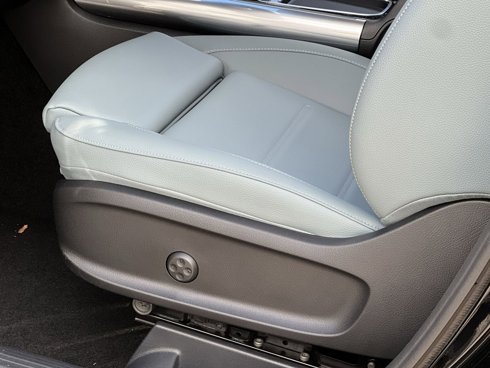 New 2026 Mercedes-Benz GLA 250 4MATIC image 12