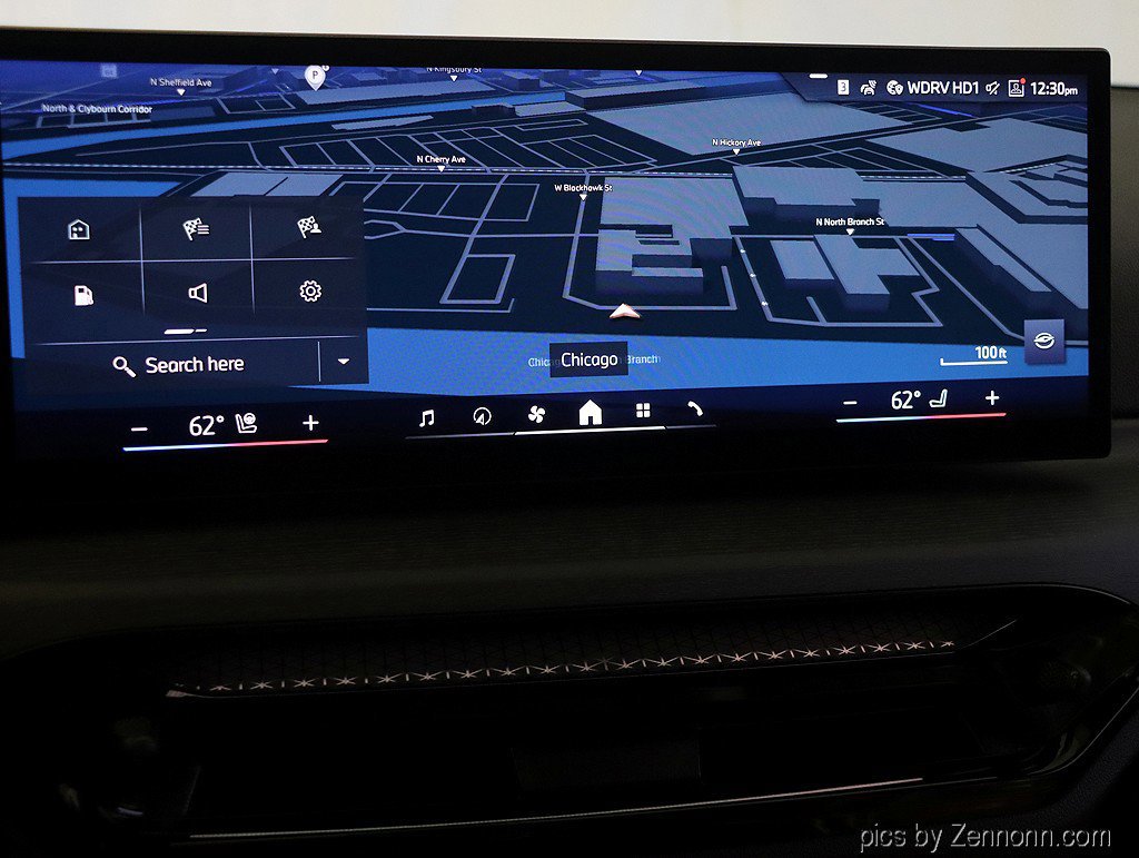 Used 2025 BMW 230i xDrive Coupe w/ Premium Package image 10