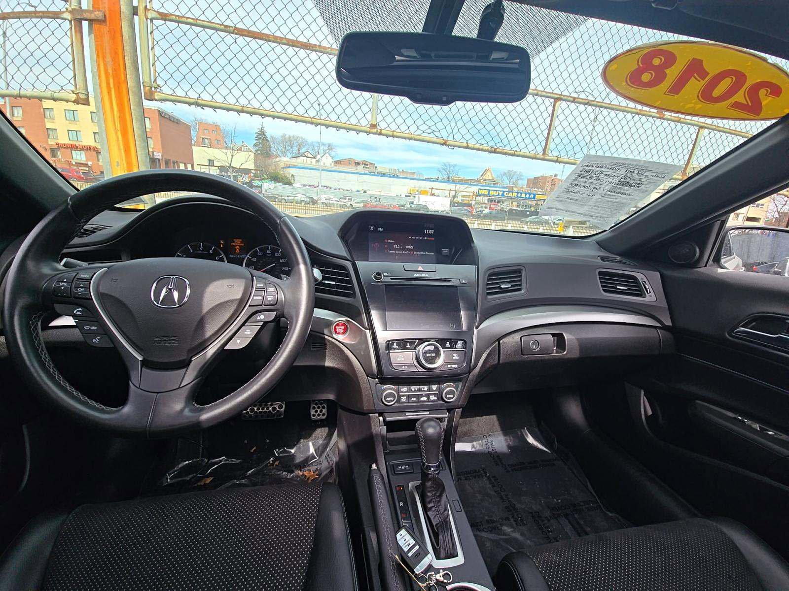 Used 2018 Acura ILX FWD image 6