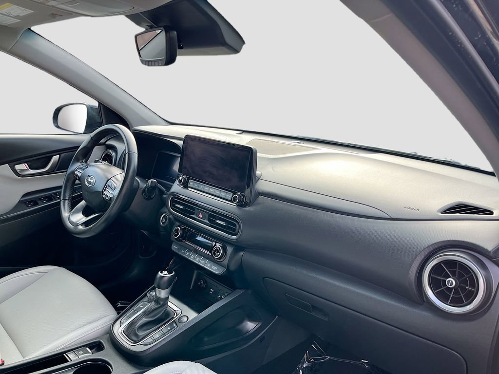 Used 2023 Hyundai Kona Limited image 30