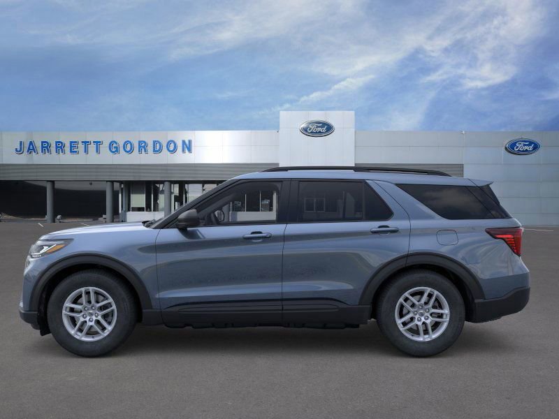 New 2026 Ford Explorer Active image 3
