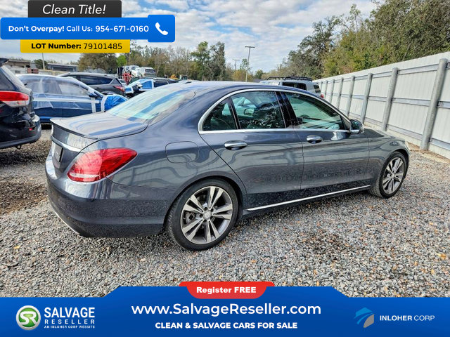 Used 2016 Mercedes-Benz C 300 Sedan image 4