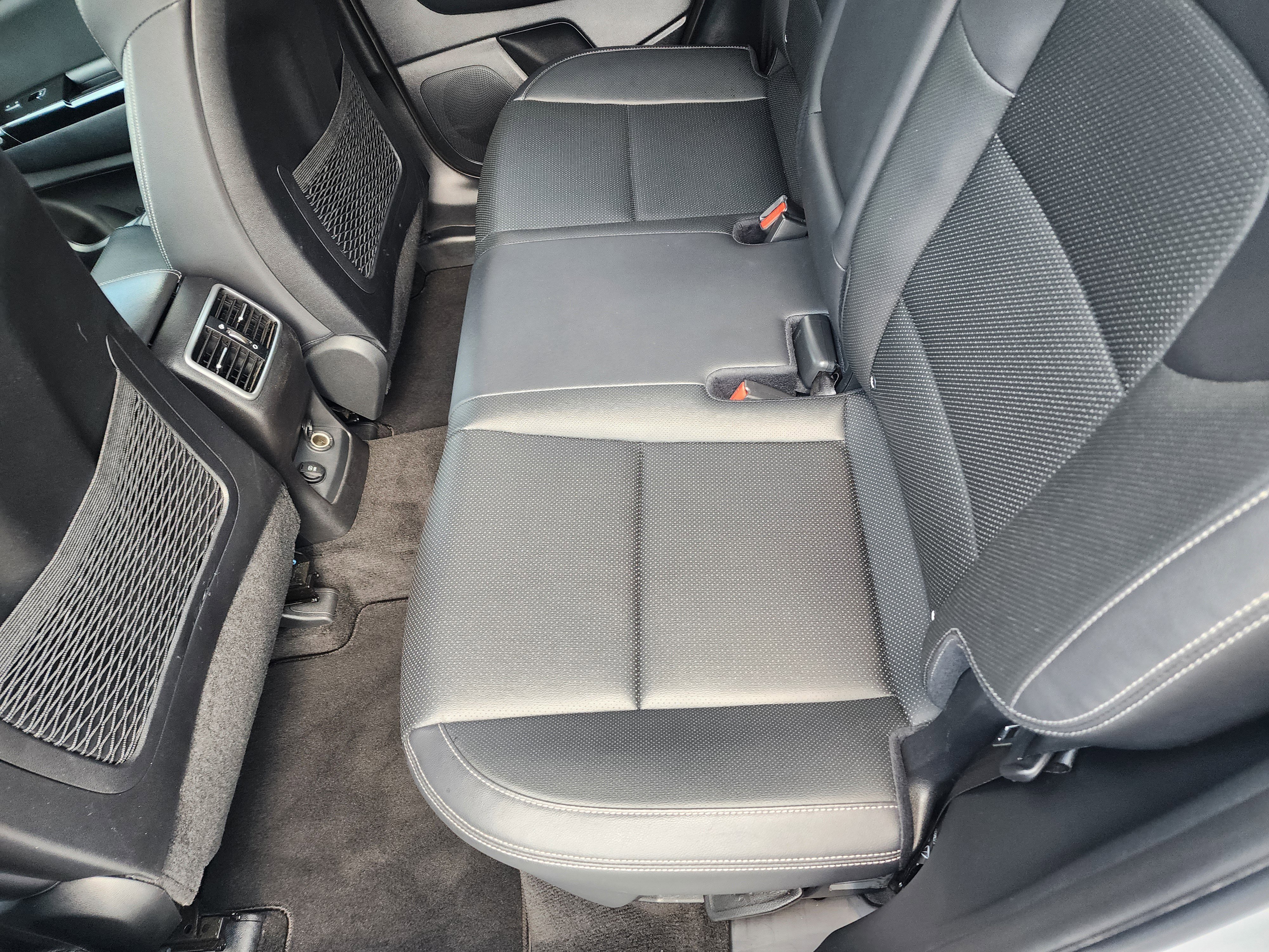 Used 2021 Kia Sportage S w/ S FWD Premium Package image 12