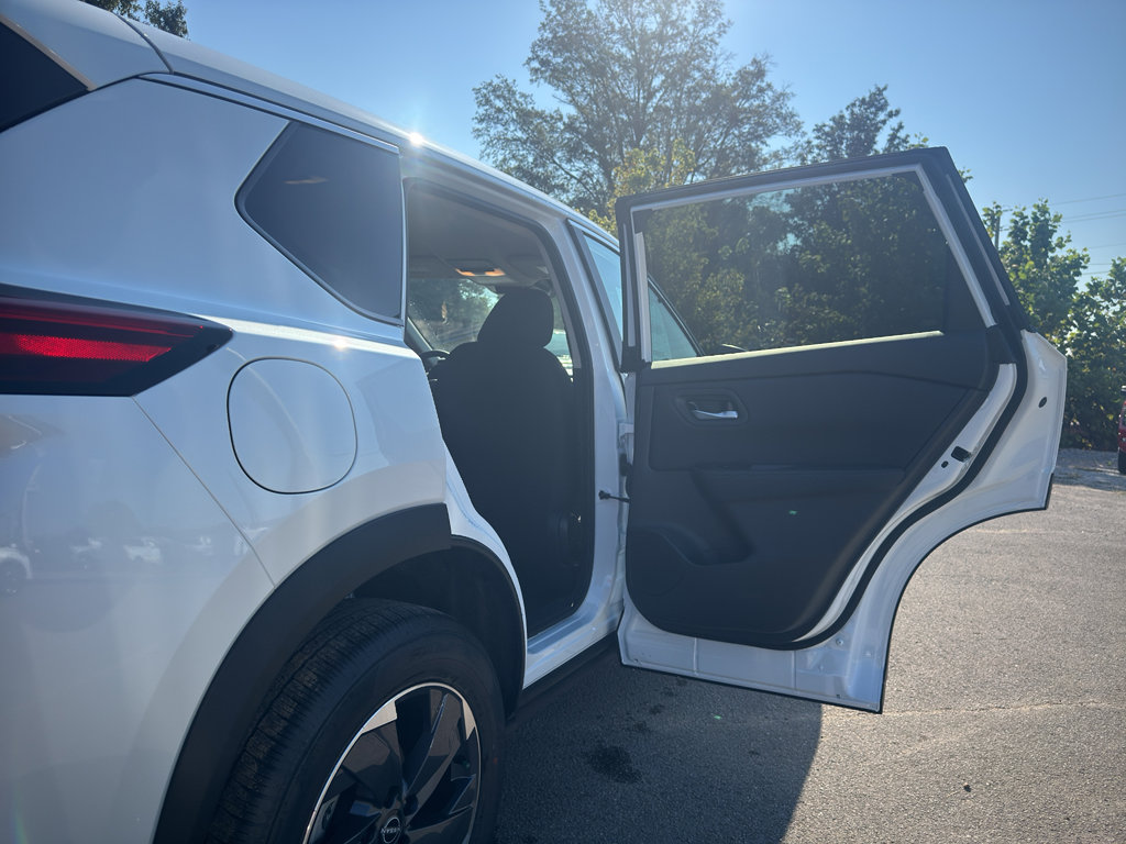 New 2026 Nissan Rogue SV image 22