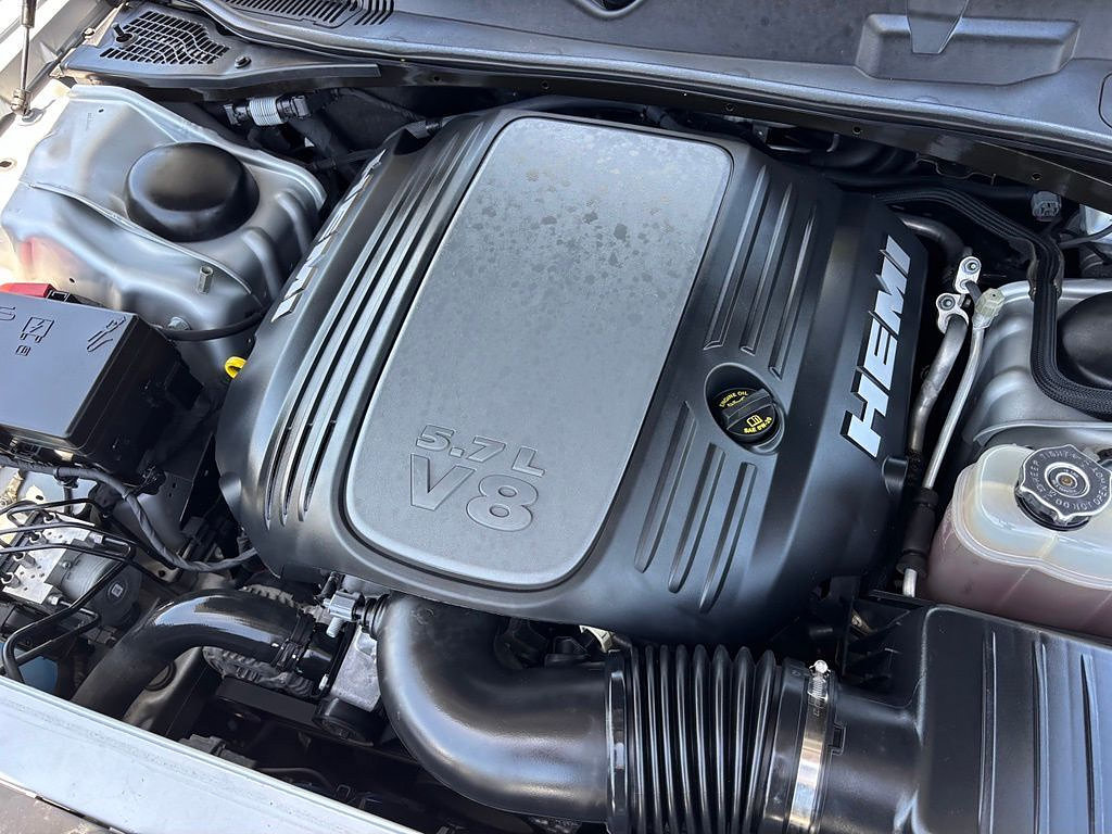 Used 2023 Dodge Challenger R/T RWD image 32