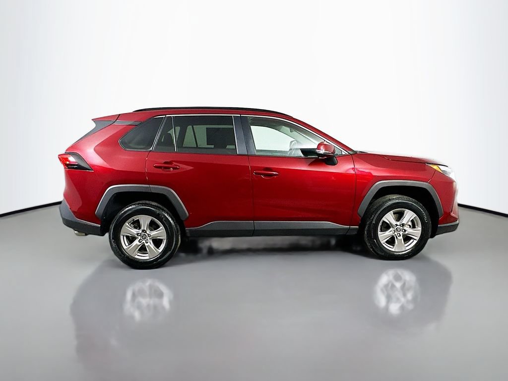 Used 2025 Toyota RAV4 XLE FWD image 7