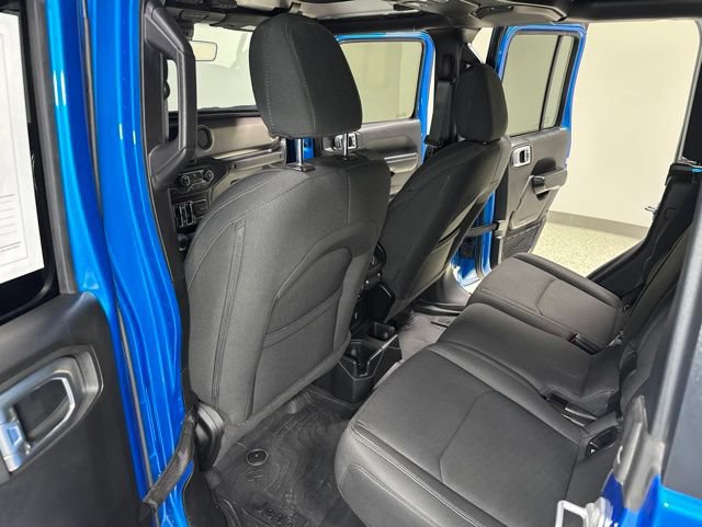 Used 2021 Jeep Gladiator Sport AWD/4WD image 27