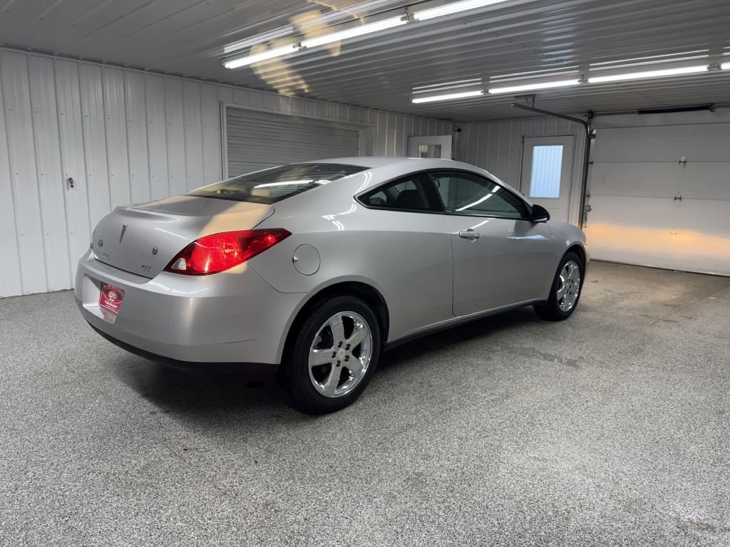 Used 2007 Pontiac G6 GT image 6