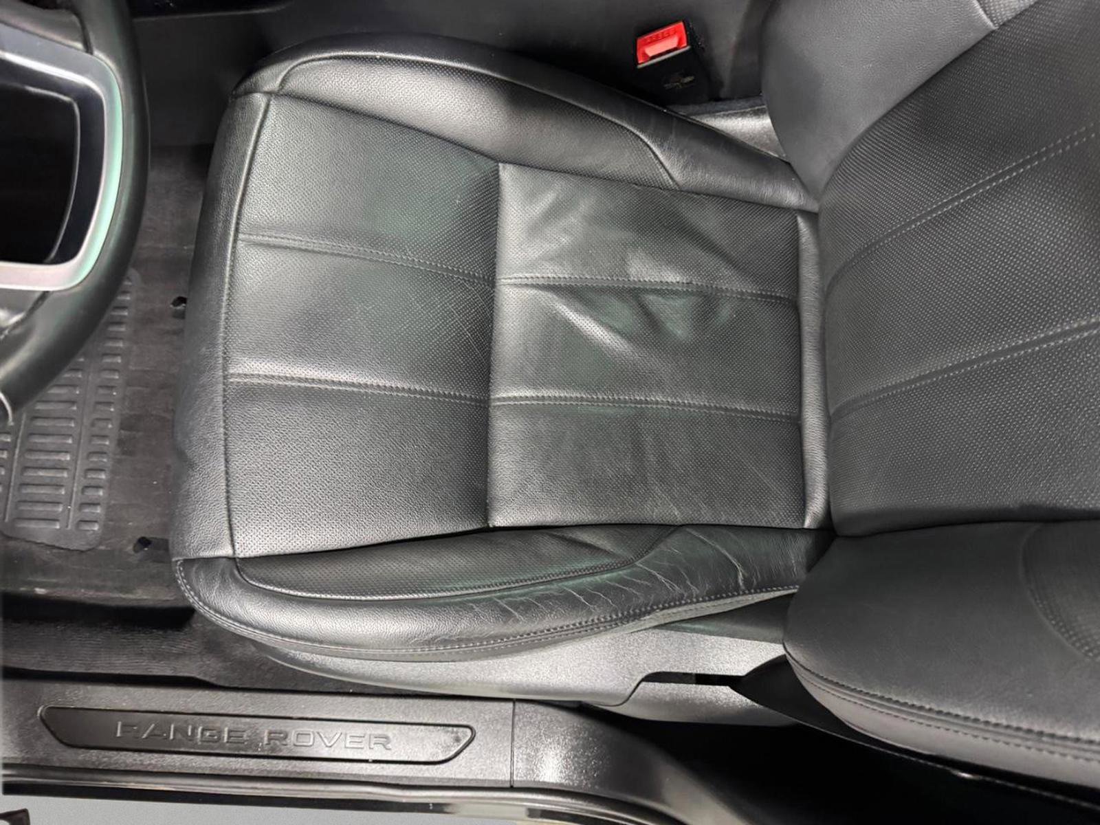 Used 2020 Land Rover Range Rover Evoque S image 27