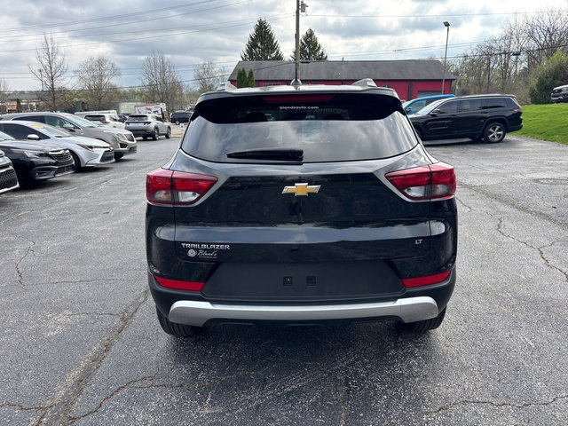 Used 2023 Chevrolet TrailBlazer LT FWD image 7