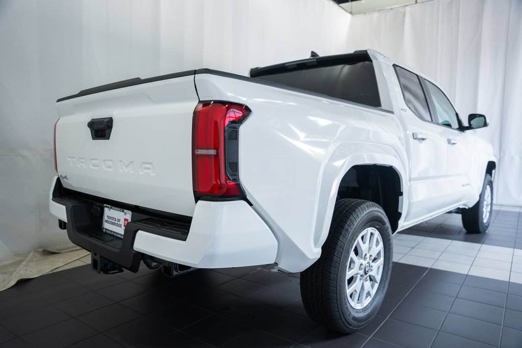 New 2026 Toyota Tacoma SR5 AWD/4WD image 4