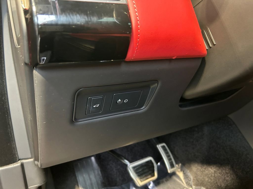 Used 2020 Land Rover Range Rover SV Autobiography Dynamic image 21