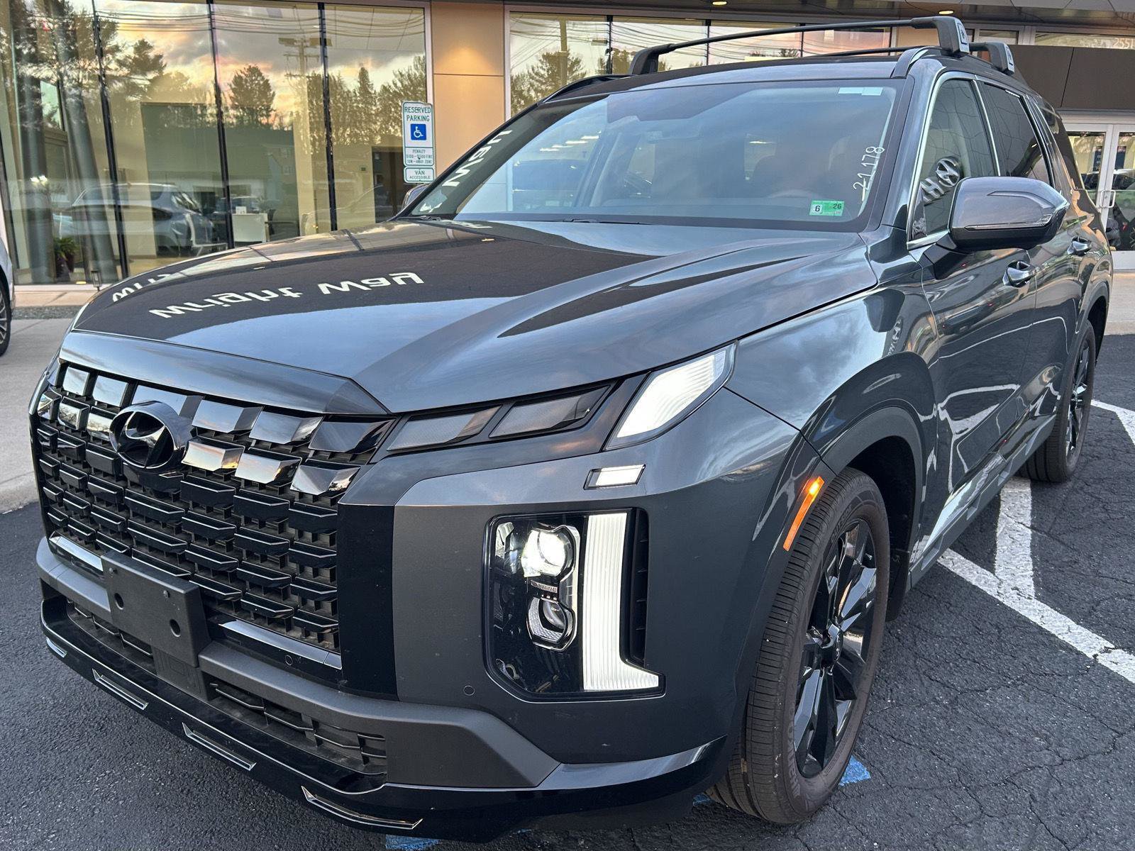 Certified 2025 Hyundai Palisade XRT AWD/4WD image 2