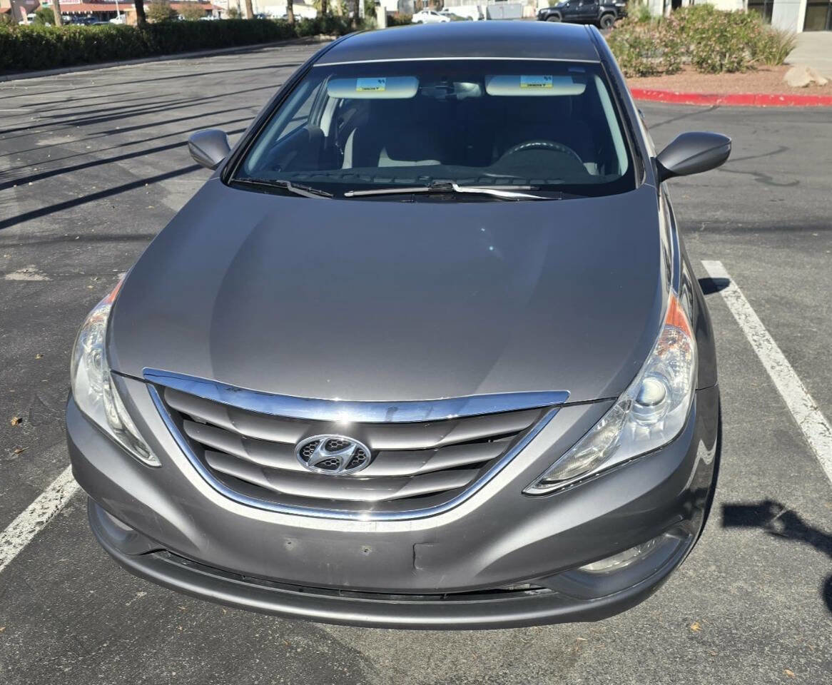 Used 2013 Hyundai Sonata GLS w/ Popular Equipment Pkg image 3