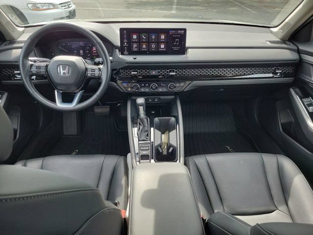 Used 2024 Honda Accord Touring image 21