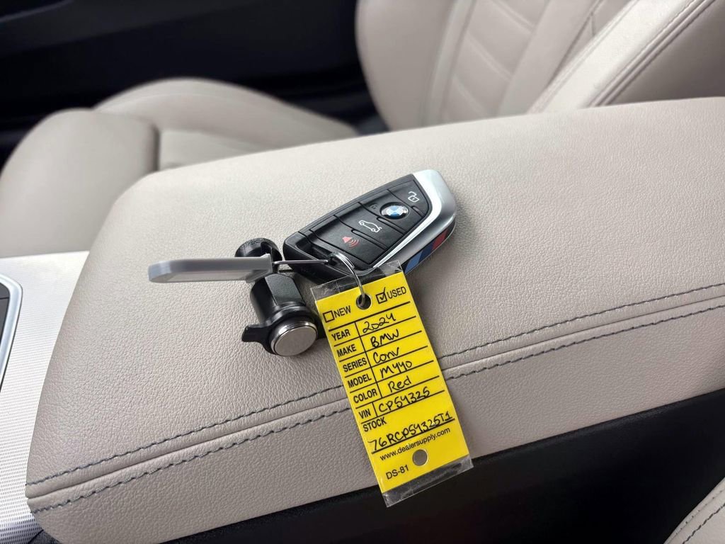 Used 2024 BMW 440i xDrive Convertible w/ Premium Package image 27