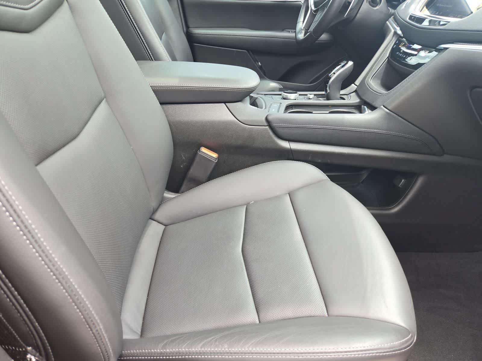 Used 2024 Cadillac XT5 Sportv AWD/4WD image 21