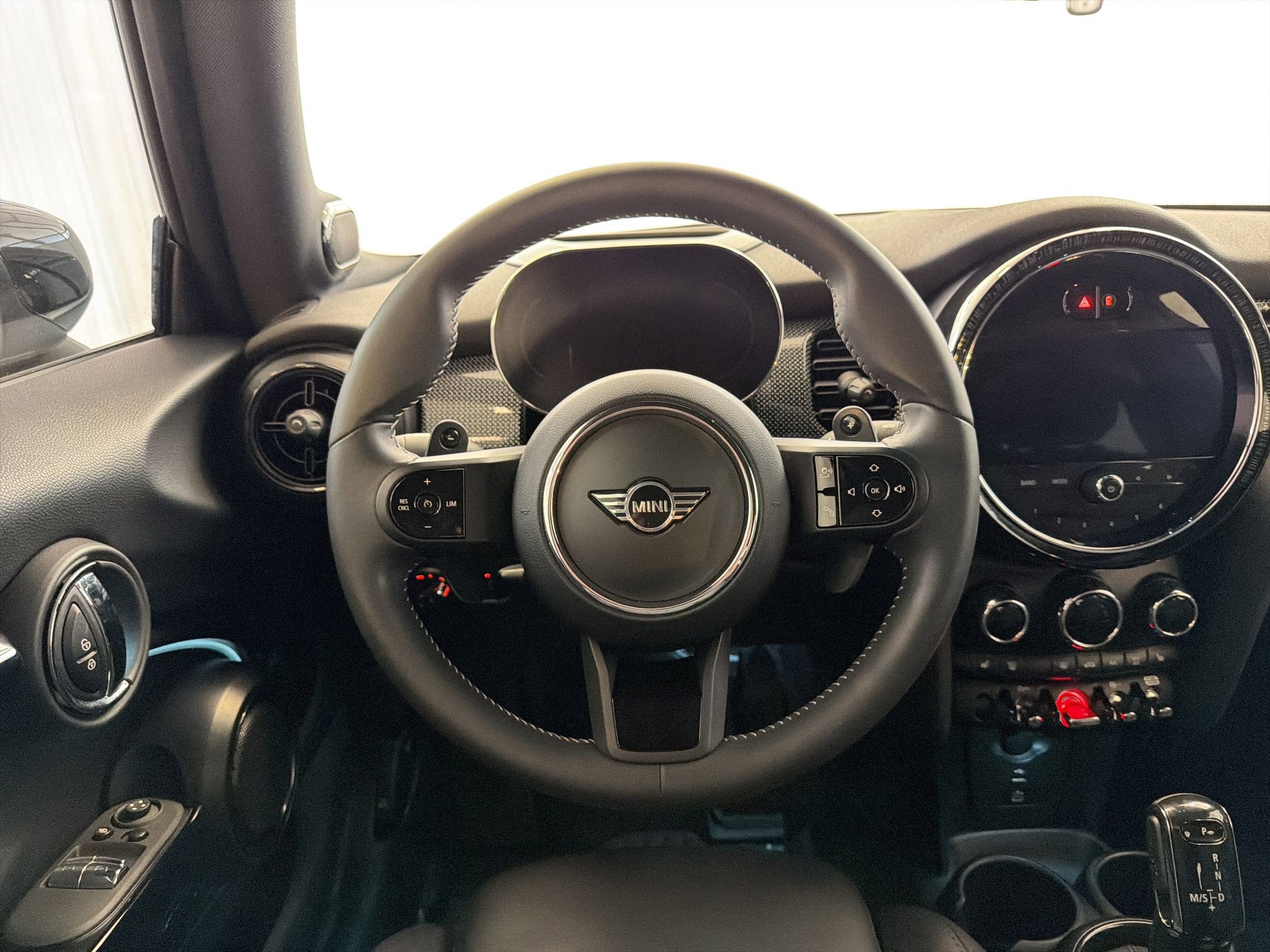 Certified 2024 MINI Cooper S image 21