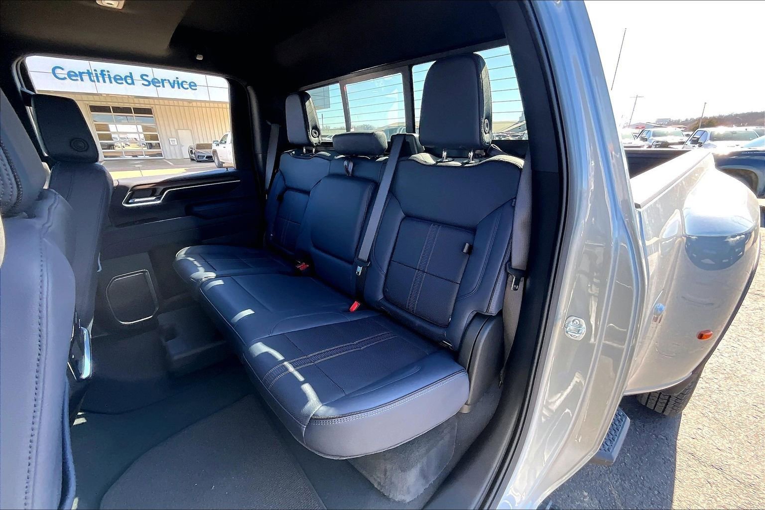 New 2025 Chevrolet Silverado 3500 High Country w/ High Country Premium Package image 10