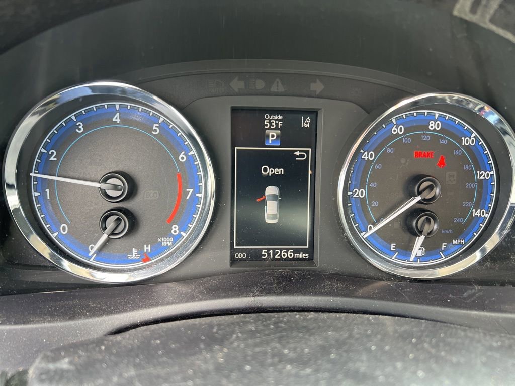 Used 2017 Toyota Corolla SE w/ Carpet Mat Package (TMS) image 8