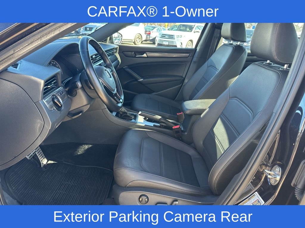 Used 2021 Volkswagen Passat 2.0T R-Line image 14