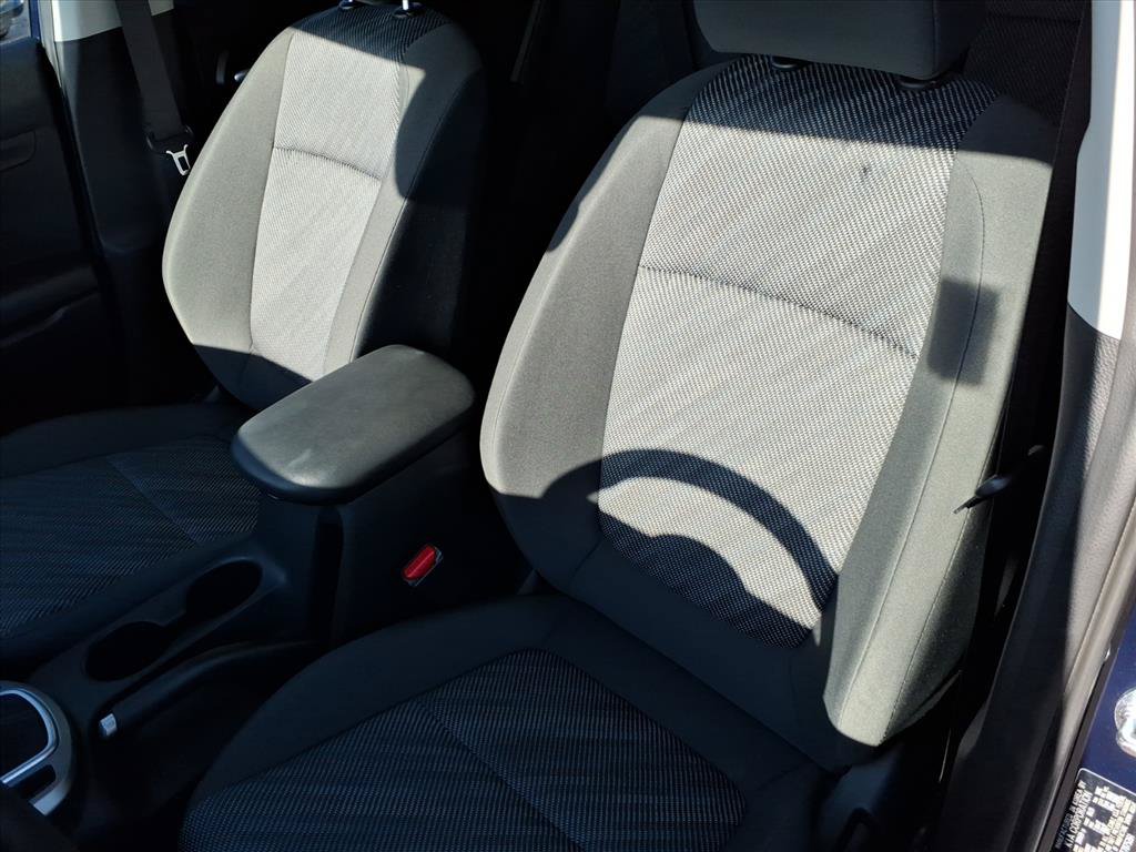 Used 2026 Kia Seltos LX FWD image 17