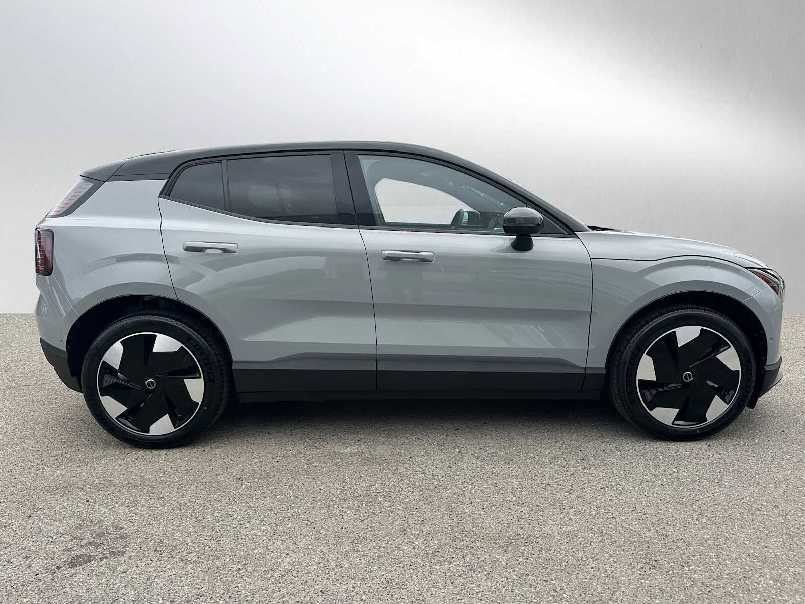 New 2026 Volvo EX30 Ultra w/ Protection Package Premier AWD/4WD image 2