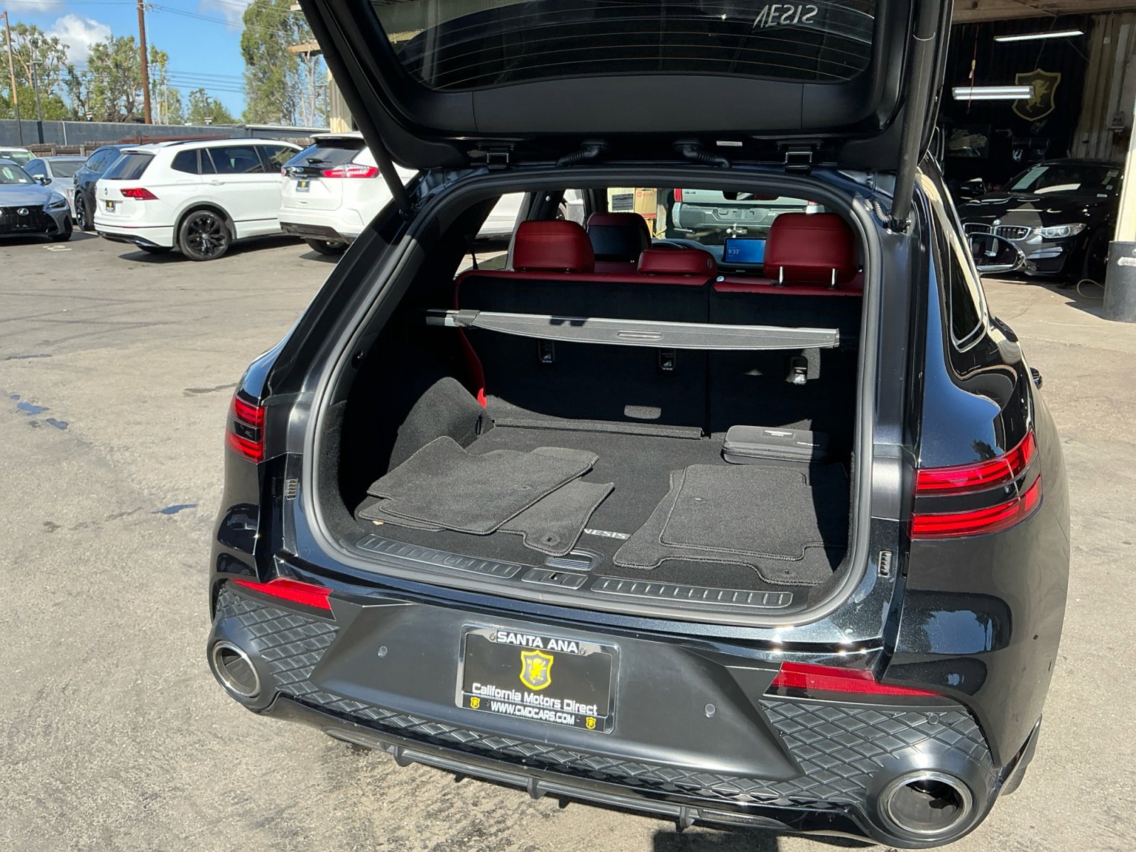 Used 2023 Genesis GV70 2.5T w/ Sport Prestige Package image 26