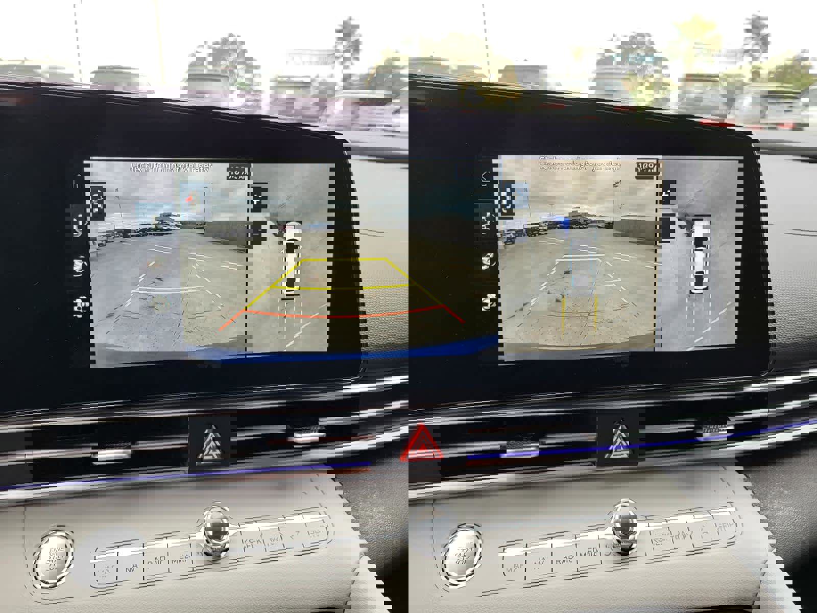 Used 2024 Hyundai Elantra Limited image 19