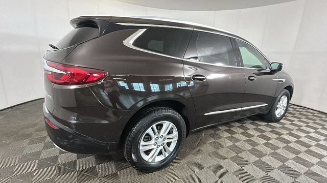 Used 2018 Buick Enclave Essence w/ Trailering Package FWD image 2