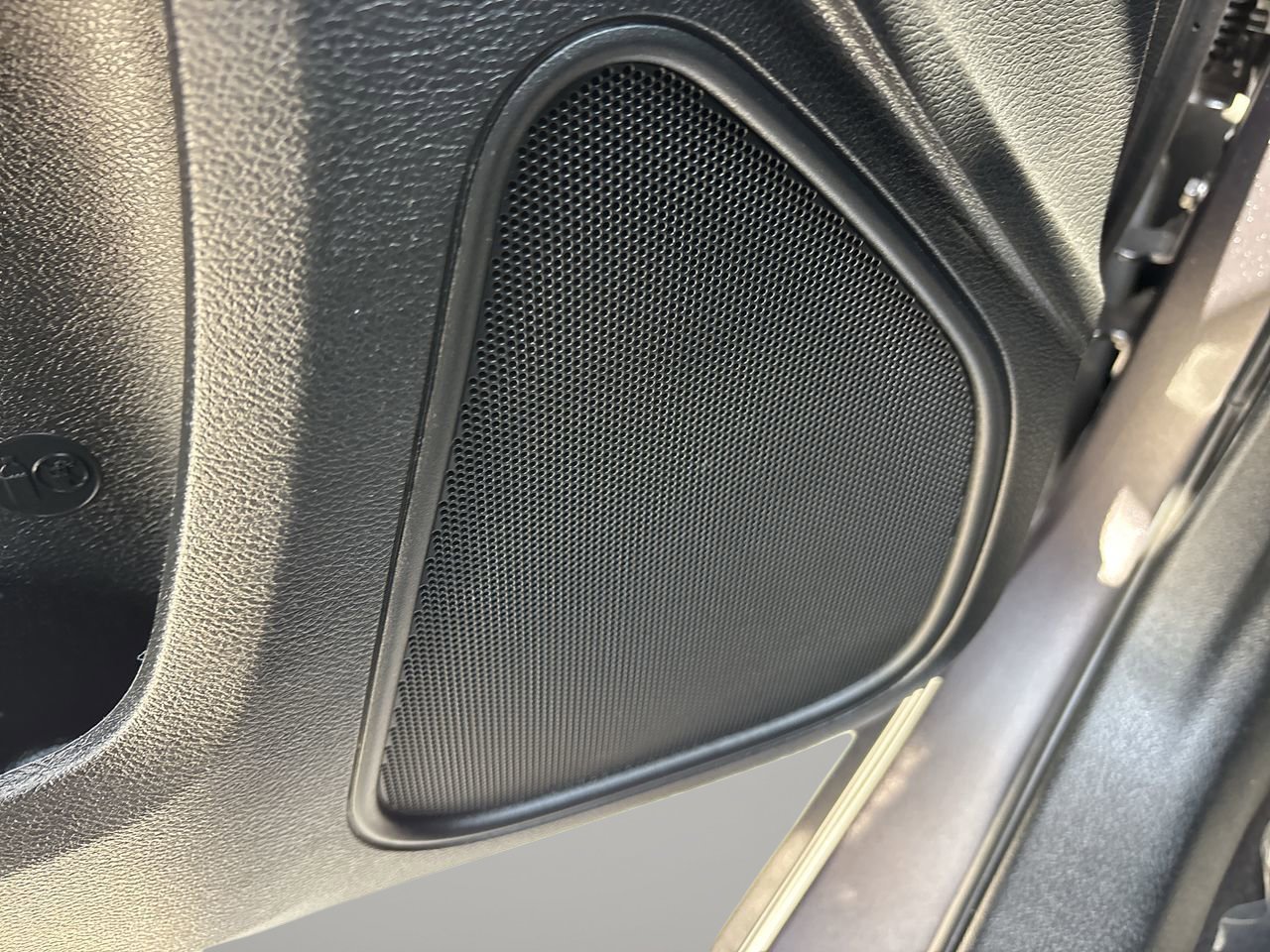 Used 2018 Dodge Charger GT image 18