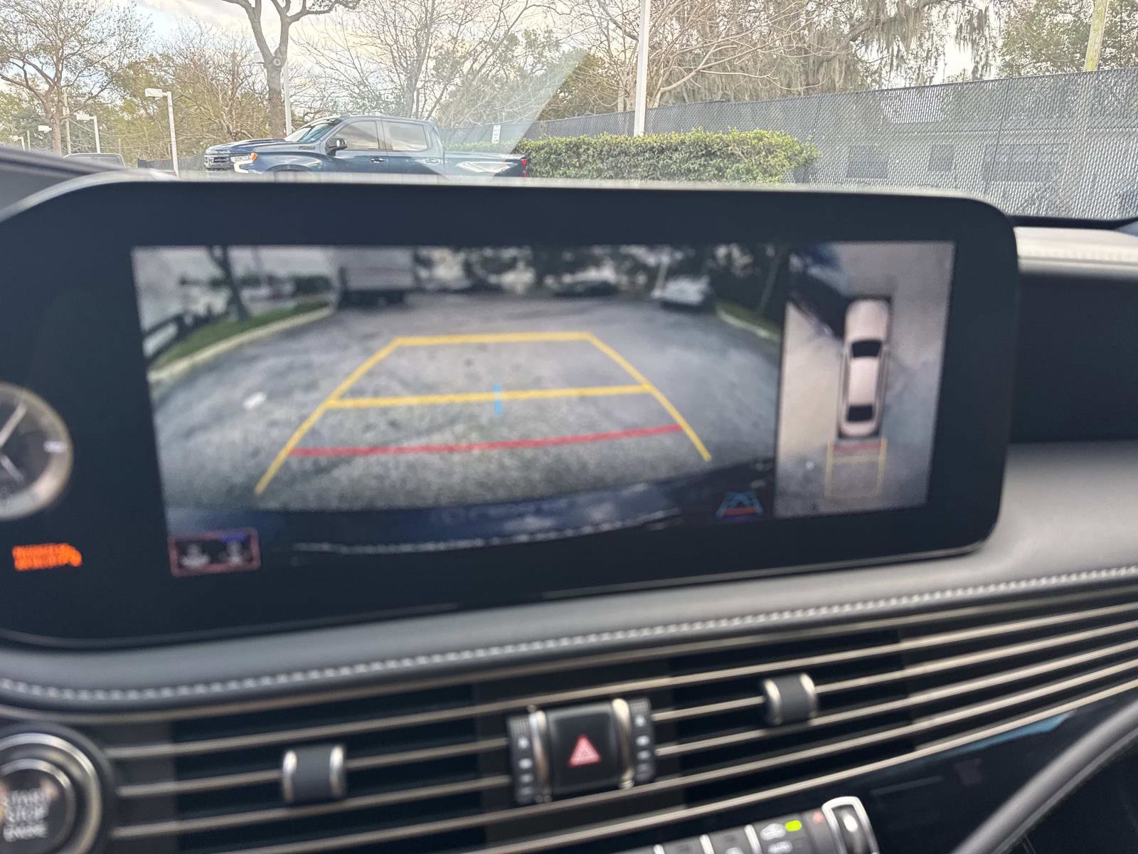 Used 2022 Lexus LS 500 w/ Interior Upgrade Package image 21