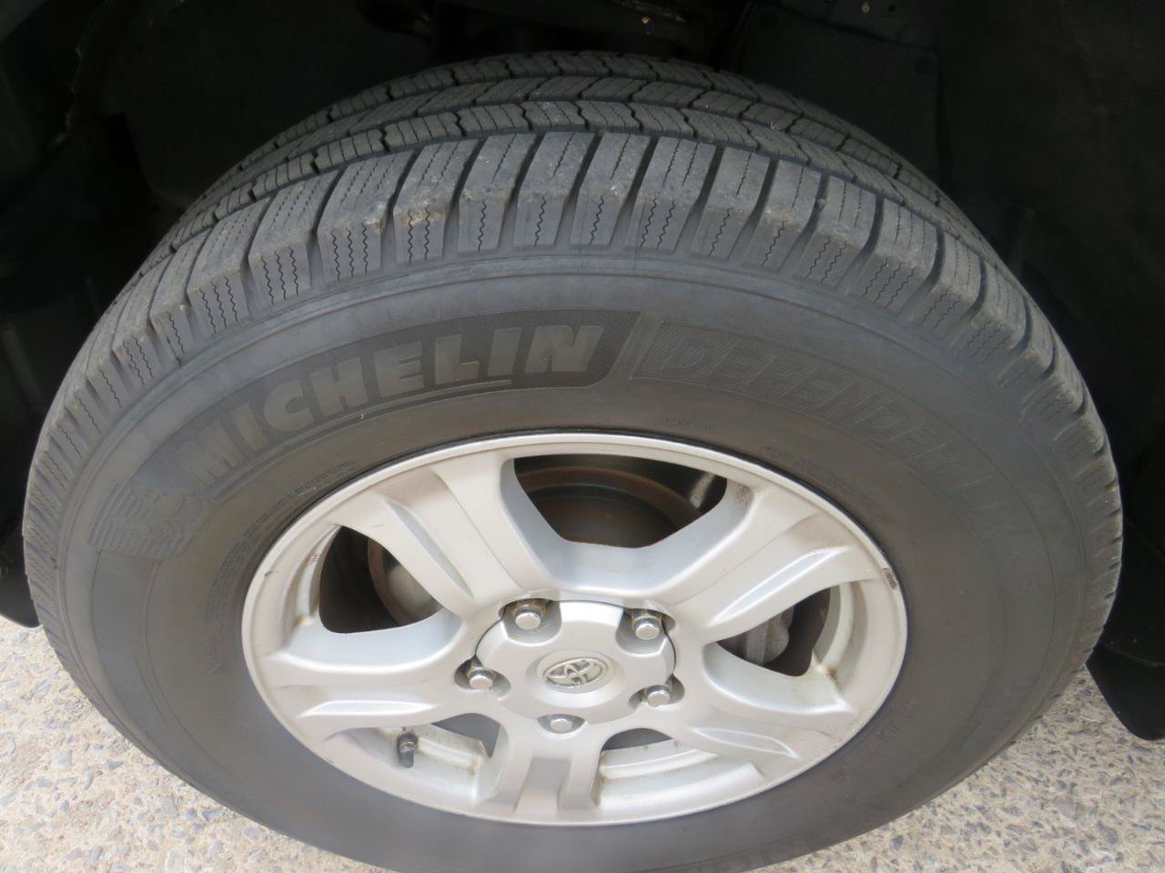 Used 2008 Toyota Sequoia Limited AWD/4WD image 33