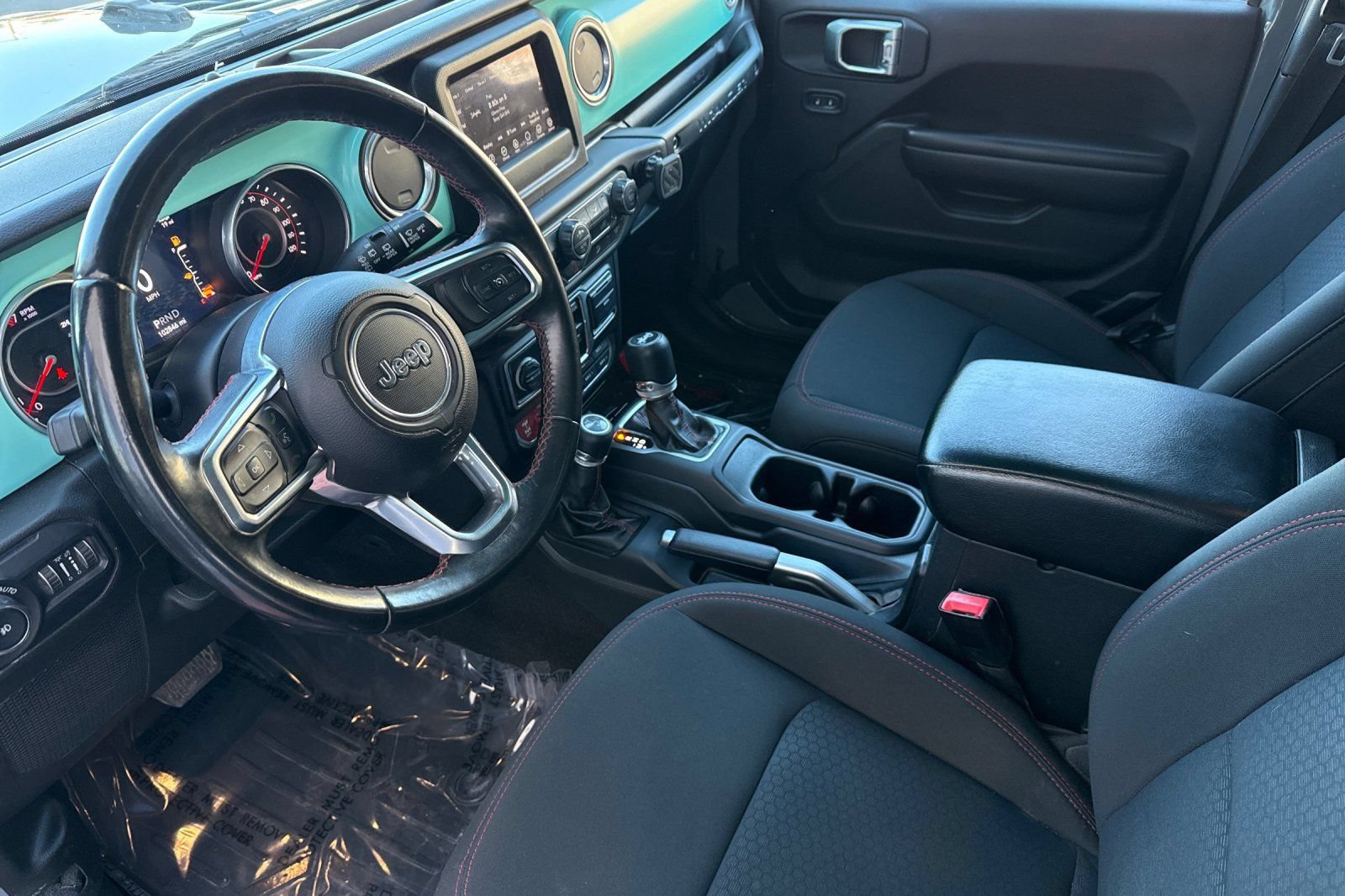 Used 2018 Jeep Wrangler Unlimited Rubicon AWD/4WD image 10