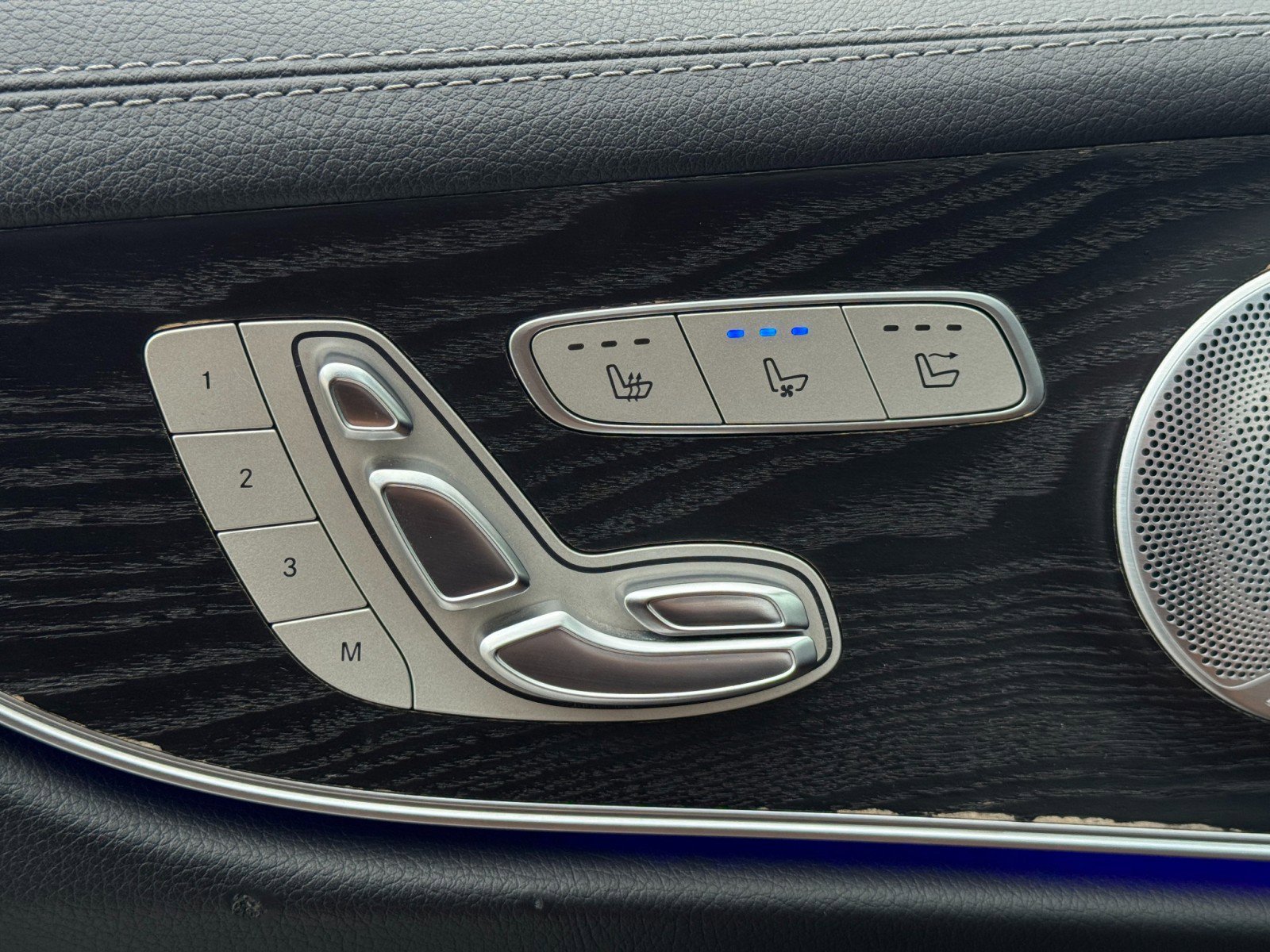 Used 2018 Mercedes-Benz E 400 Cabriolet w/ Premium 1 Package image 16