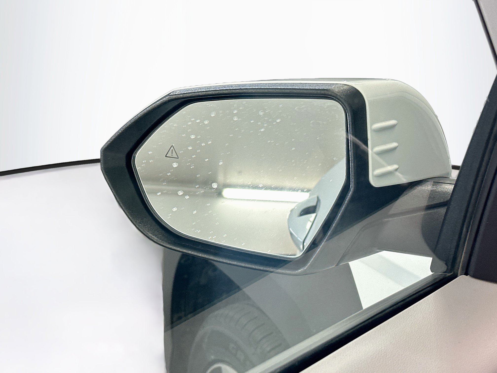 Used 2025 Hyundai Kona SEL AWD/4WD image 16