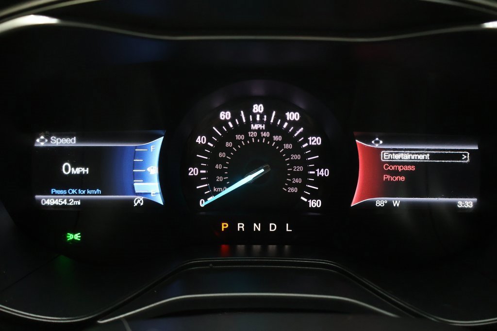 Used 2020 Ford Fusion SE image 20