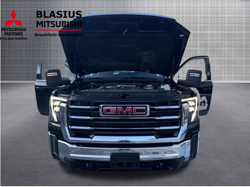 Used 2024 GMC Sierra 3500 SLE w/ SLE Value Package AWD/4WD image 43