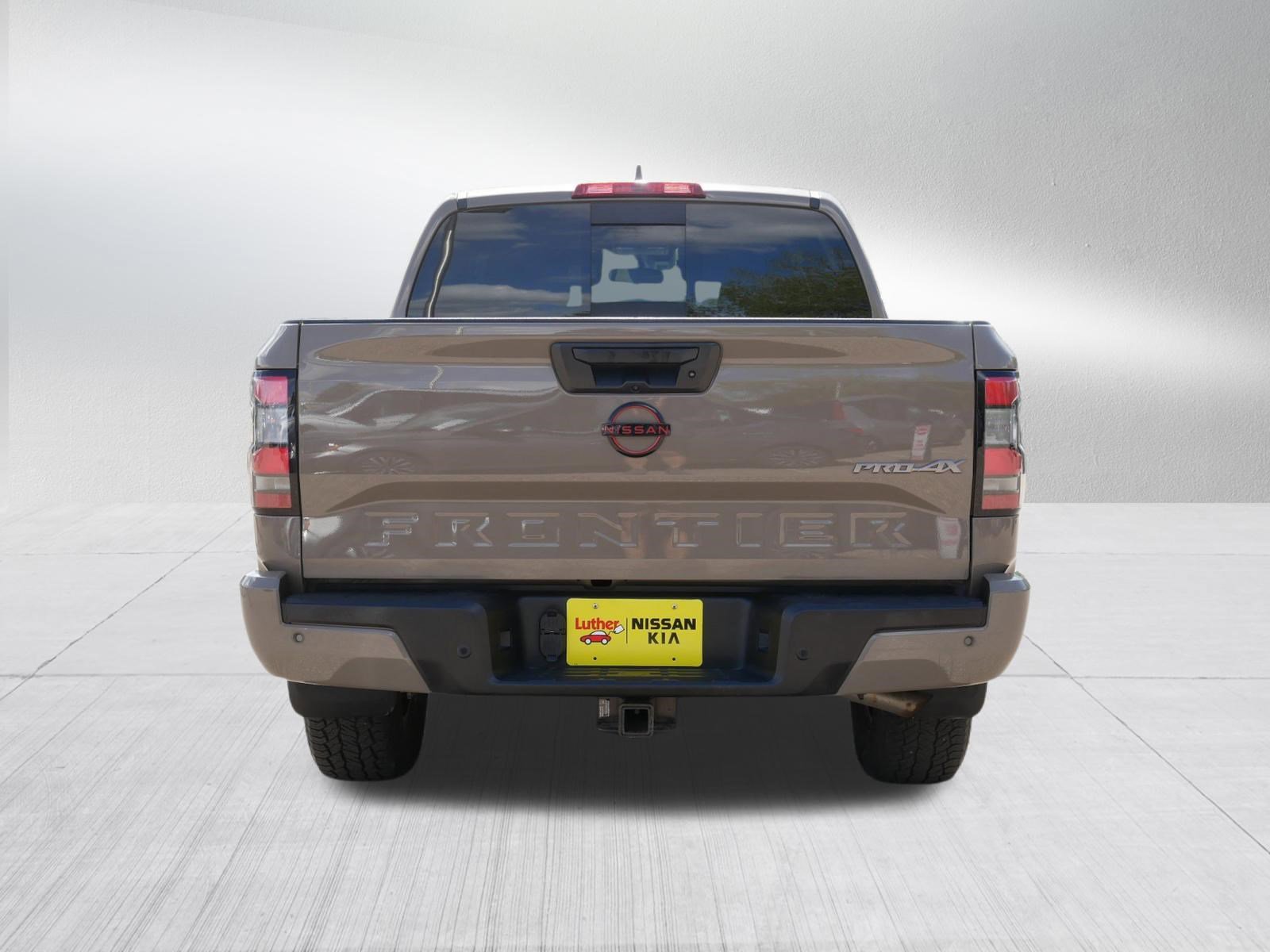 Certified 2023 Nissan Frontier PRO-4X w/ Technology Package AWD/4WD image 6