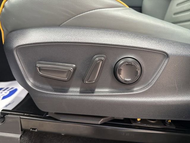 Used 2025 Toyota Tacoma Trailhunter image 29