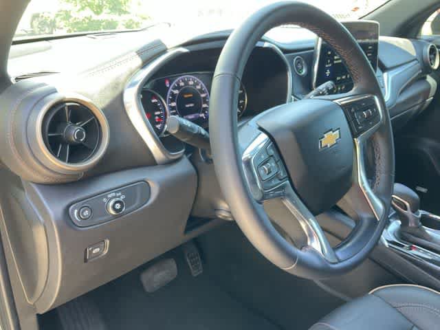 Used 2023 Chevrolet Blazer Premier w/ Enhanced Convenience Package FWD image 10