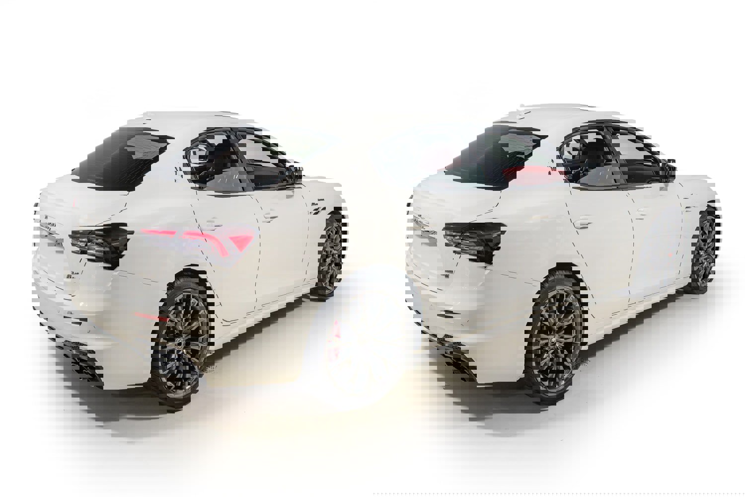 Used 2022 Maserati Ghibli Modena Q4 image 7