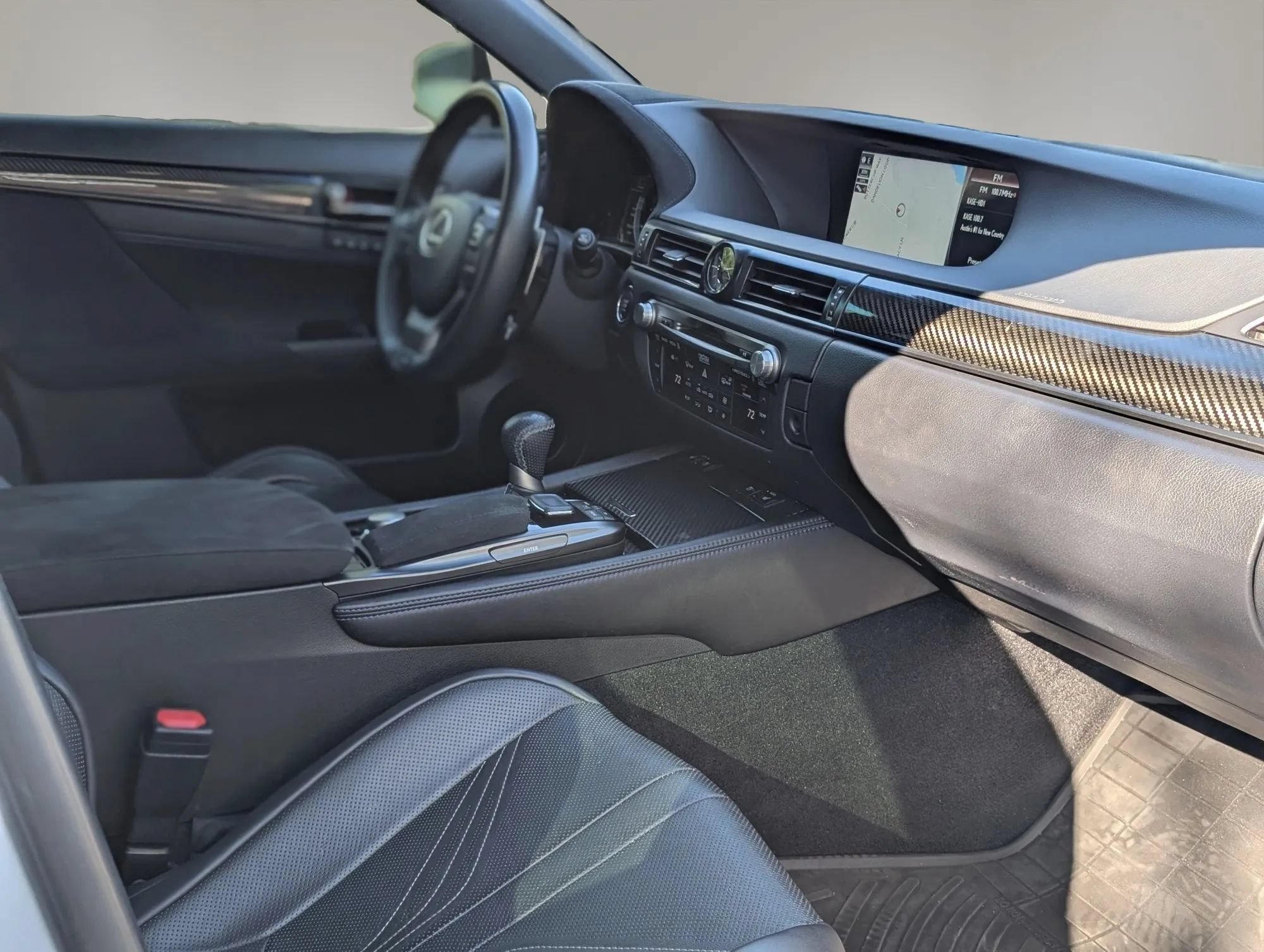 Used 2016 Lexus GS F RWD image 22
