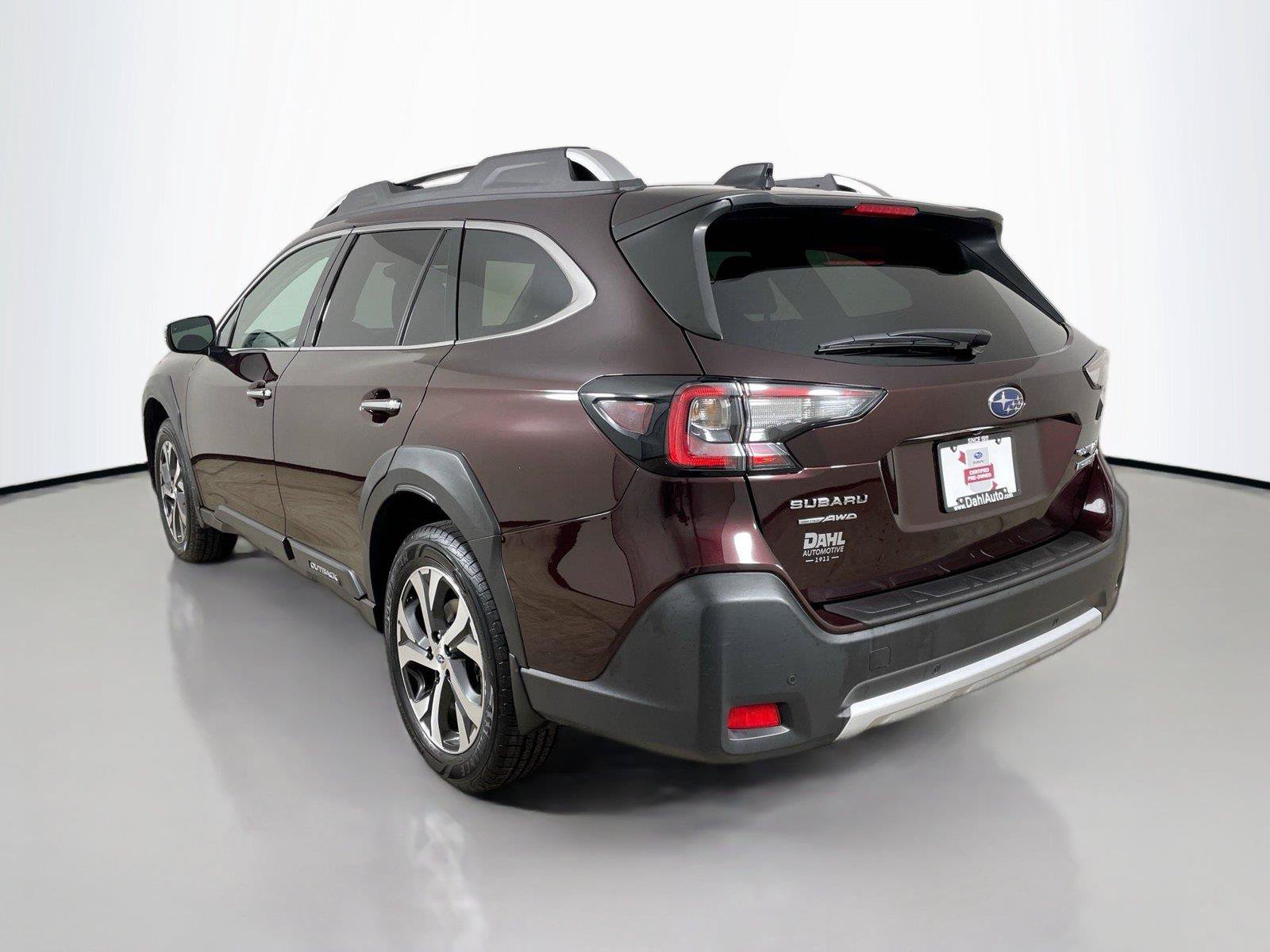 Used 2023 Subaru Outback Touring XT AWD/4WD image 10